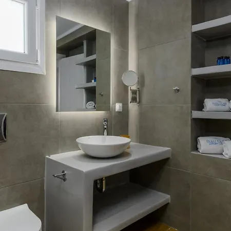 Bleu Clair Luxury Living * ארגוסטולי